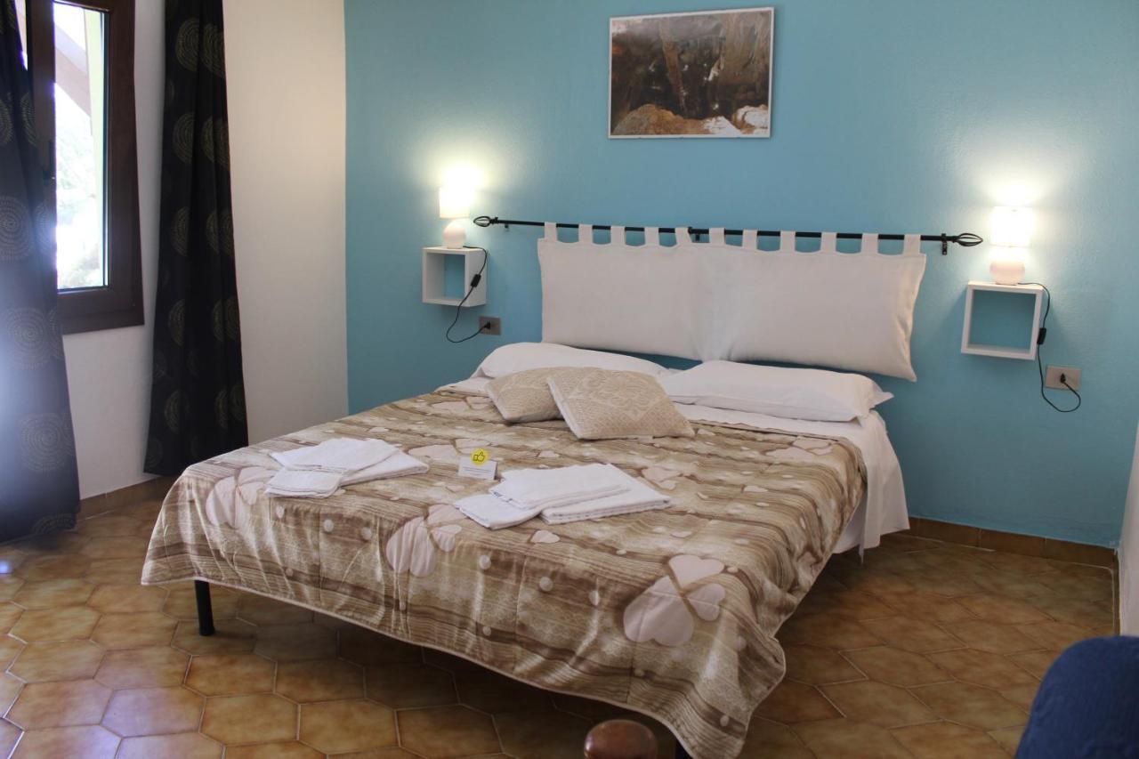 Agriturismo Pira Pinta Dorgali Buitenkant foto