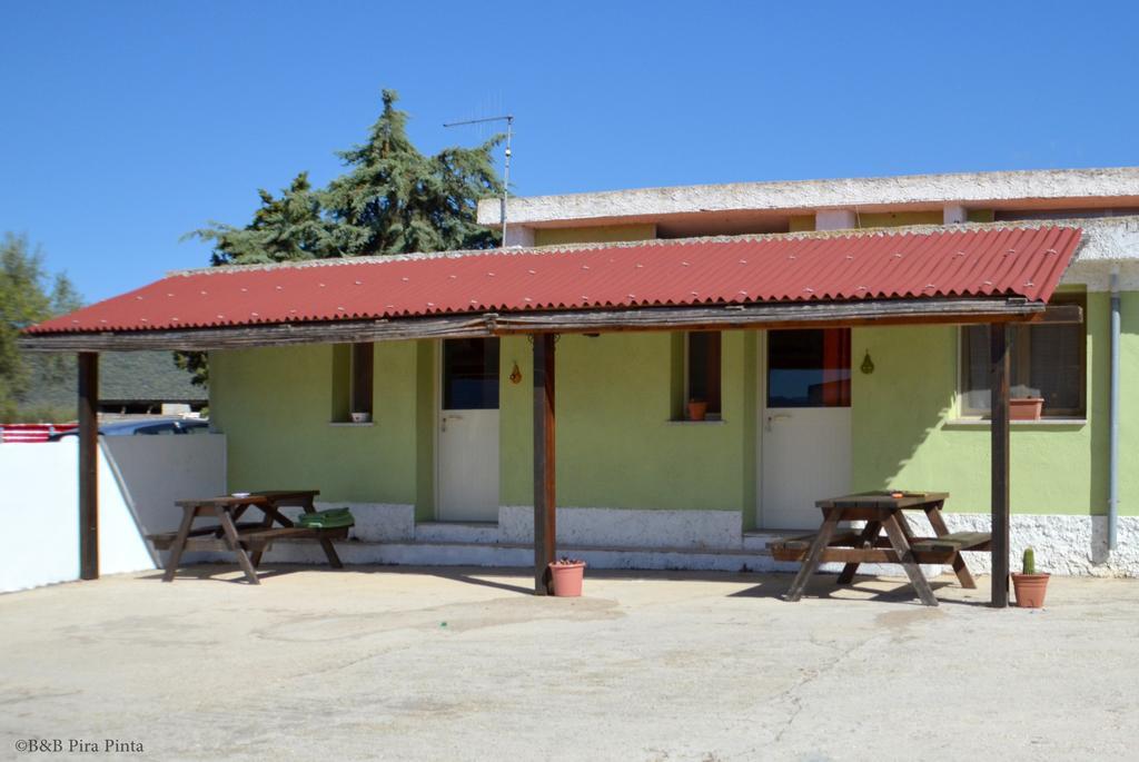 Agriturismo Pira Pinta Dorgali Buitenkant foto