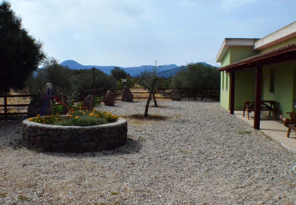 Agriturismo Pira Pinta Dorgali Buitenkant foto