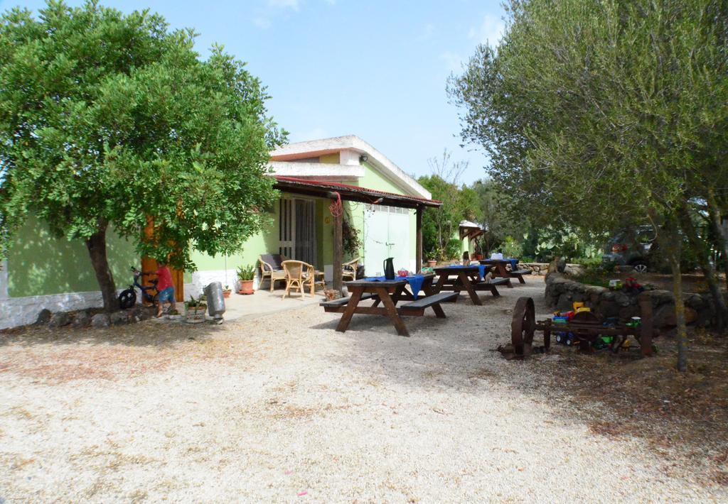Agriturismo Pira Pinta Dorgali Buitenkant foto